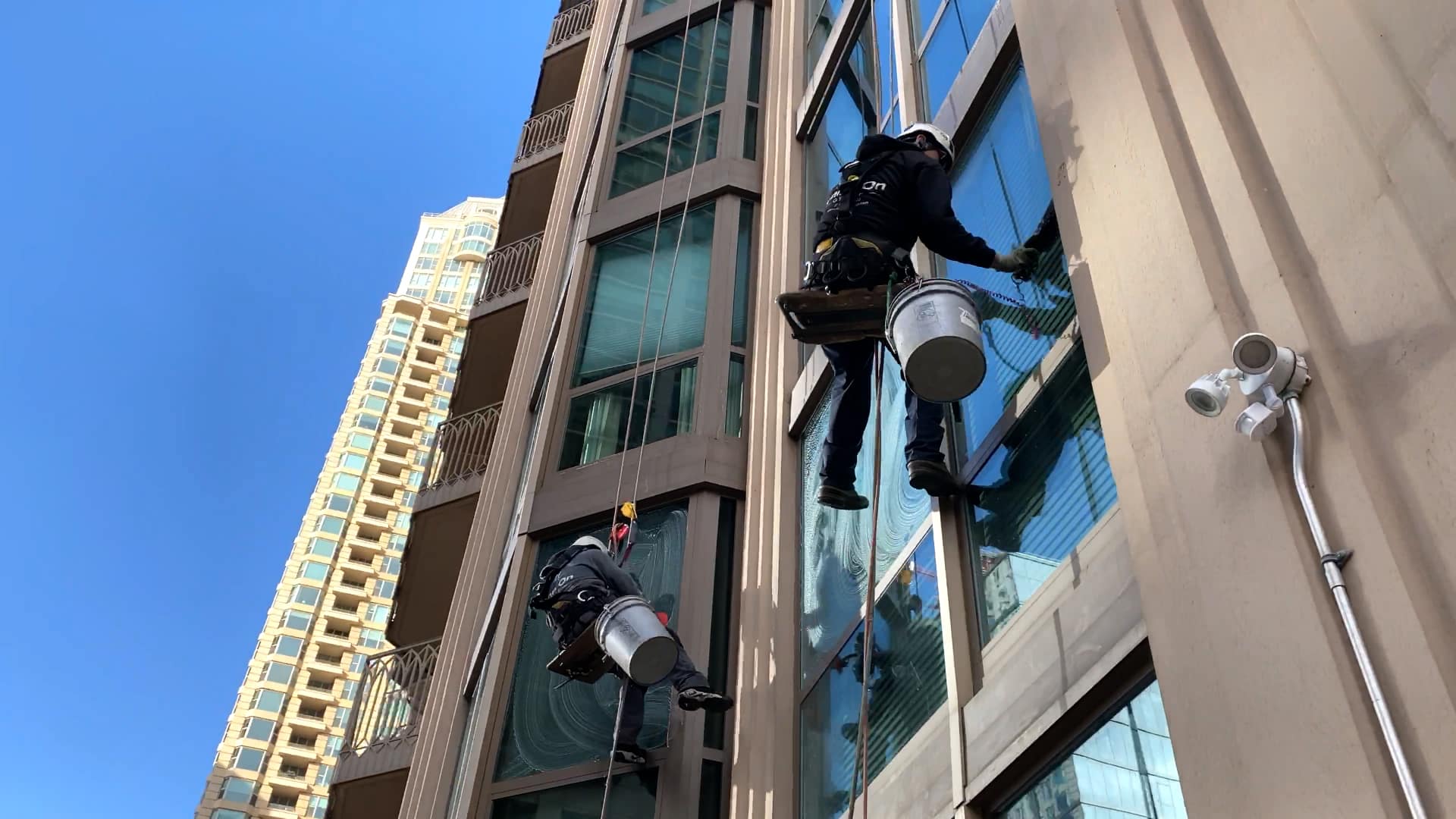 Fall Protection for Mid-Rise Buildings: Unique Challenges & Solutions